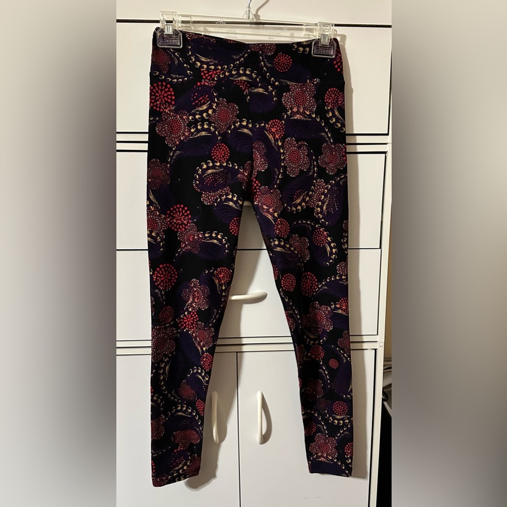 LuLaRoe Black Leggings with Pink and Purple Floral Design